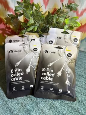 Charging Cord Lighting 8 pin coiled cable usb-c / usb-a Bundle of 5 Cords